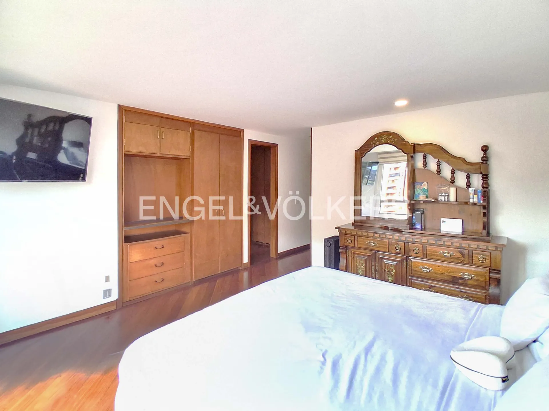 Apartamento en venta en Lagos De Cordoba, Bogotá · foto 9 de 20