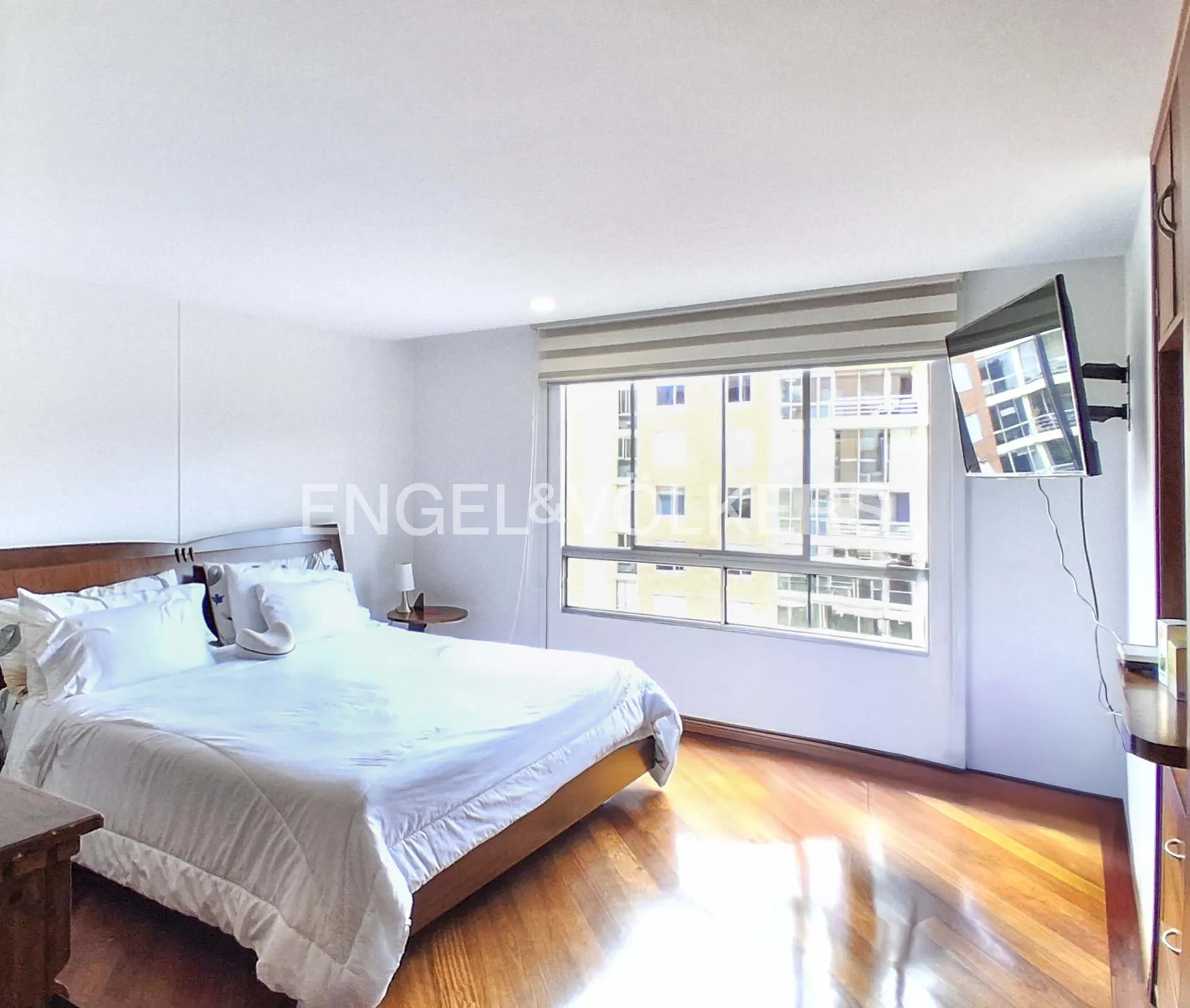 Apartamento en venta en Lagos De Cordoba, Bogotá · foto 8 de 20