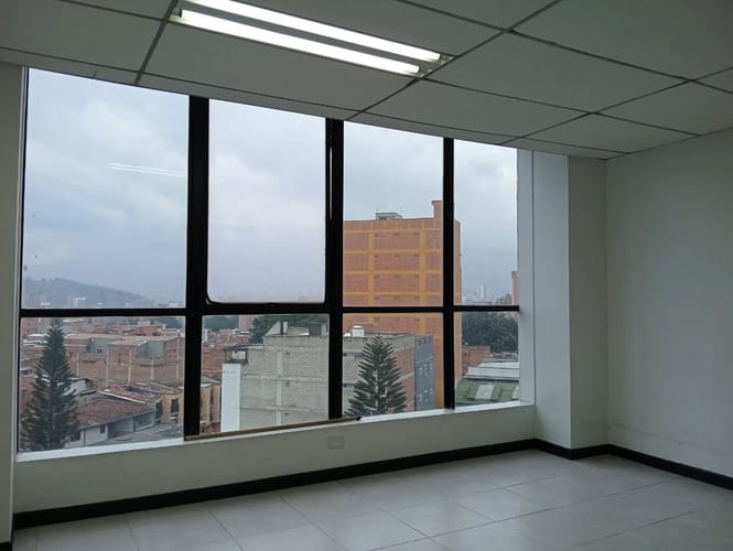 Oficina en arriendo en Laureles, Medellín, 45 m² · foto 12 de 13