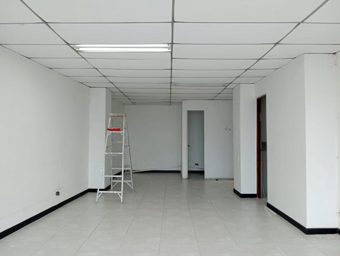 Oficina en arriendo en Laureles, Medellín, 45 m² · foto 3 de 13