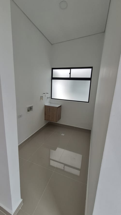 Apartamento de 3 alcobas en venta en Calle Larga, Medellín, 125 m² · foto 4 de 12