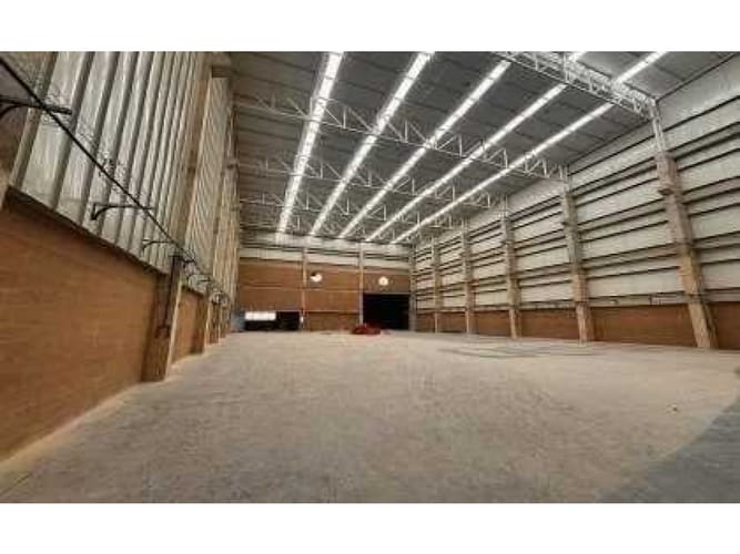 Bodega en arriendo en Siberia, Cota, 1500 m² · foto 3 de 4