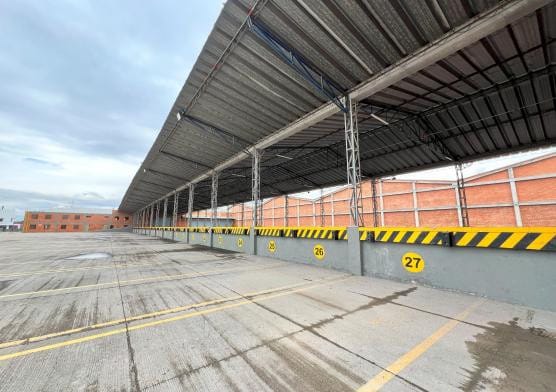 Bodega en arriendo en Planadas, Mosquera · foto 7 de 24