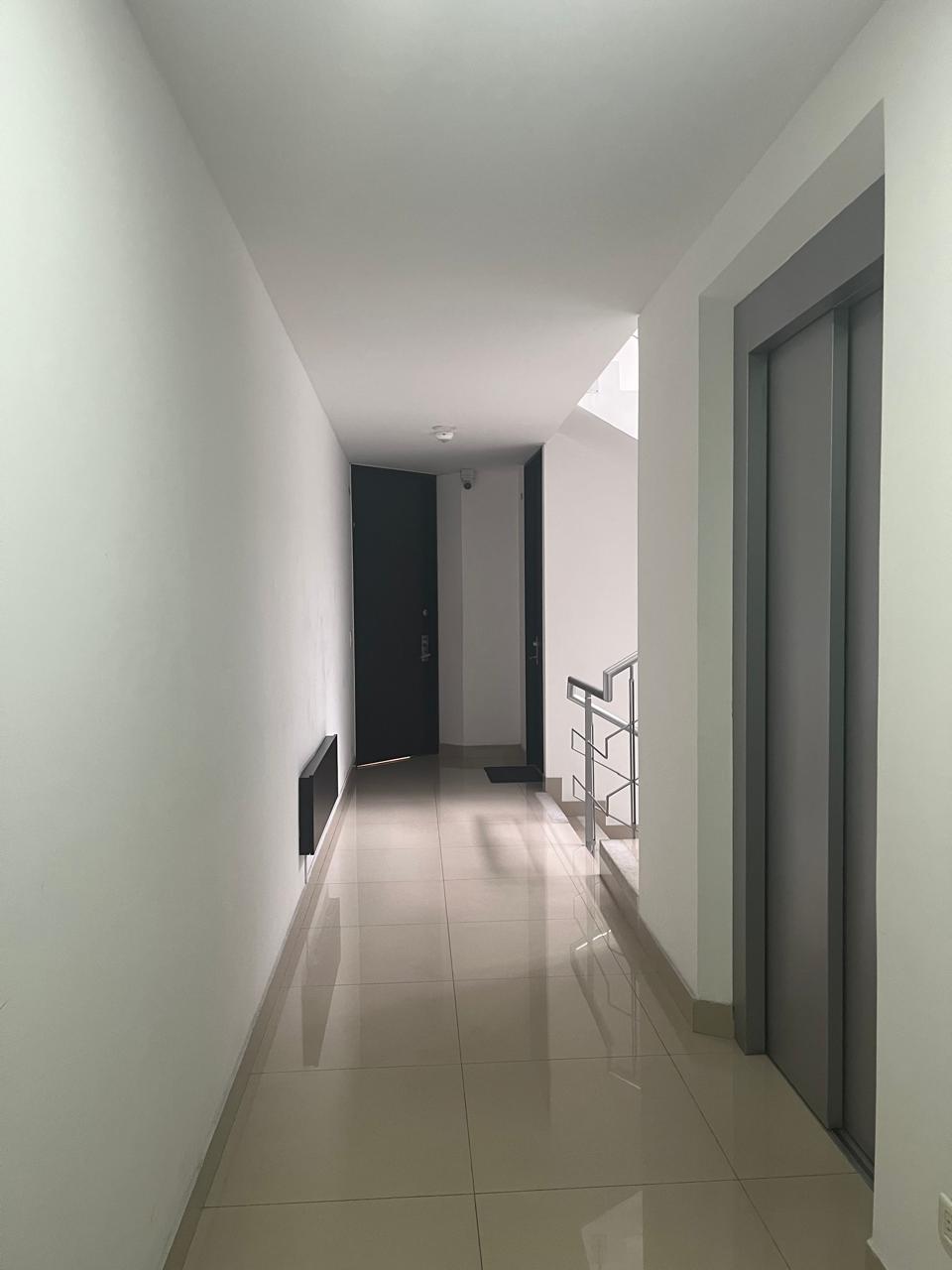 Apartamento en venta en Alhambra, Bogotá · foto 2 de 20