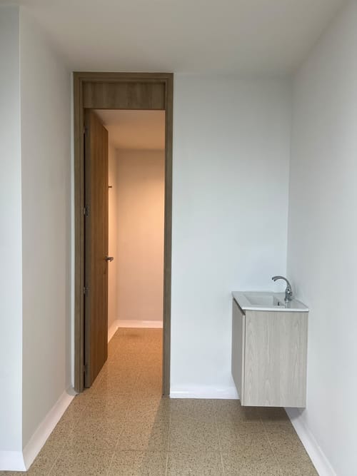 Consultorio en arriendo en El Tesoro, Medellín, 35 m² · foto 9 de 9