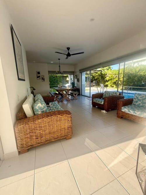 Casa de 4 alcobas en venta en Las Varas, Ricaurte, 164 m² · foto 6 de 24