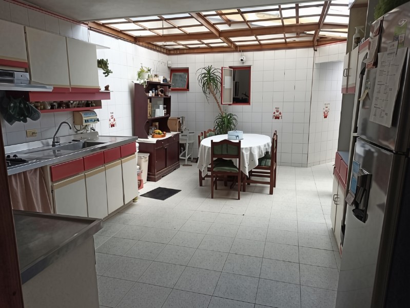 Casa en venta en Barrios Unidos, Bogotá · foto 8 de 18