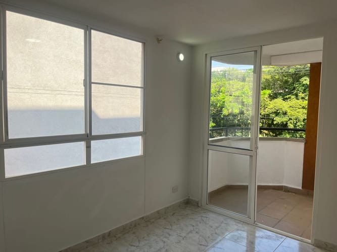 Apartamento en venta en Bochalema, Cali · foto 3 de 16