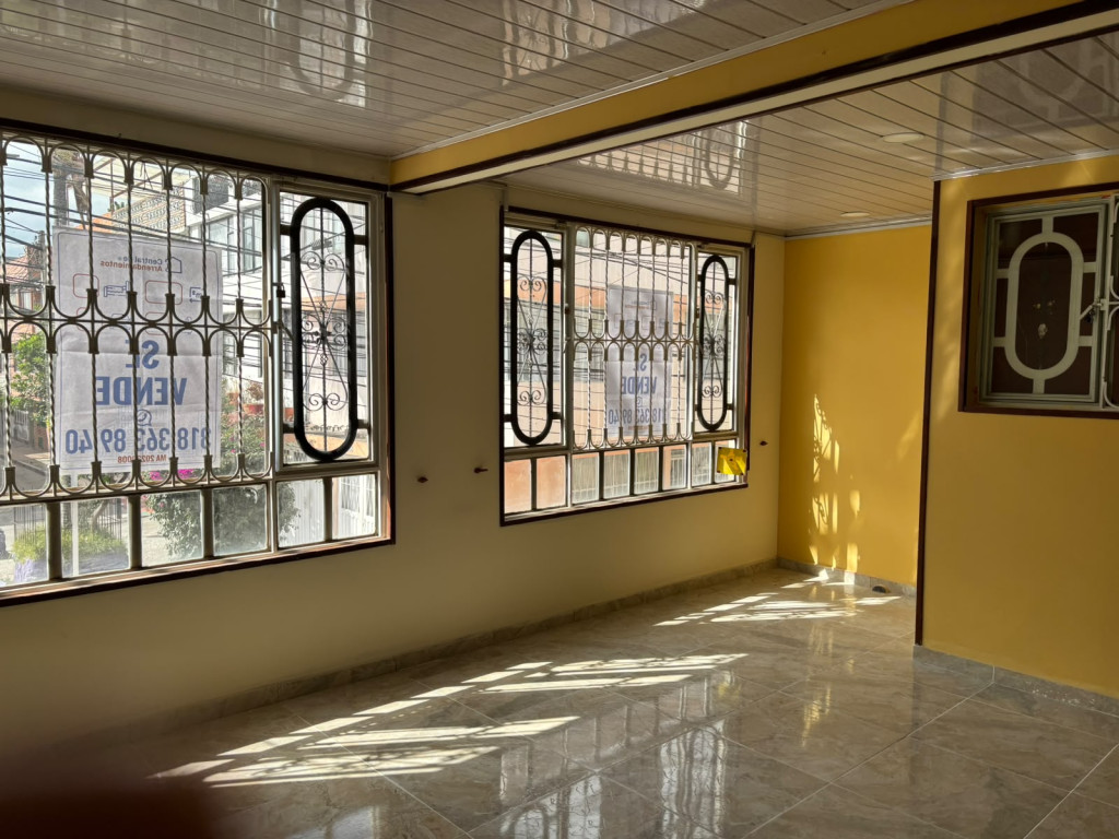 Casa en venta en Catalina, Bogotá · foto 14 de 24