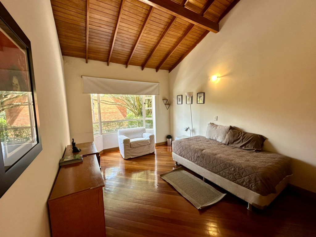 Casa en arriendo en El Poblado, Medellín · foto 16 de 24