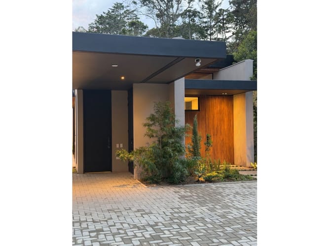 Casa de 3 alcobas en venta en Pantanillo, El Retiro, 261 m² · foto 2 de 23