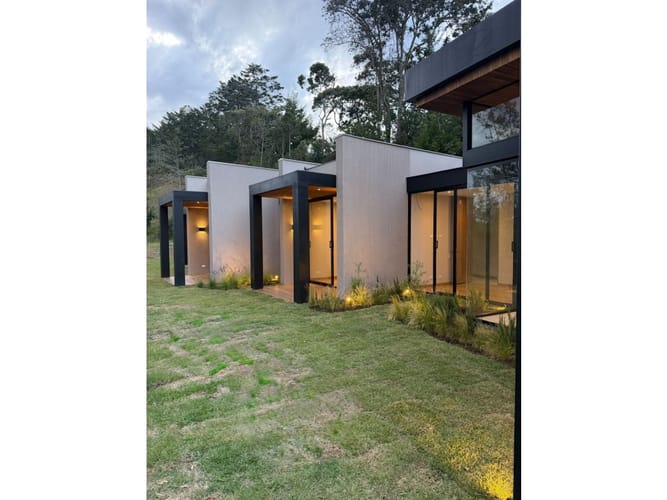 Casa de 3 alcobas en venta en Pantanillo, El Retiro, 261 m² · foto 4 de 23