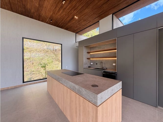 Casa de 3 alcobas en venta en Pantanillo, El Retiro, 261 m² · foto 6 de 23