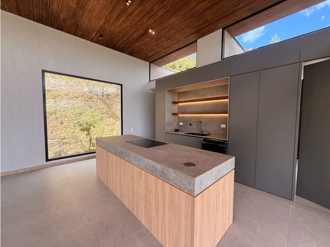 Casa de 3 alcobas en venta en Pantanillo, El Retiro, 261 m² · foto 8 de 23