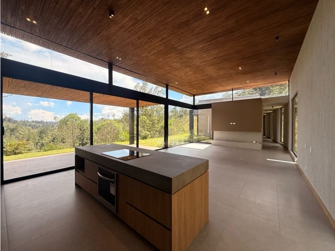 Casa de 3 alcobas en venta en Pantanillo, El Retiro, 261 m² · foto 15 de 23