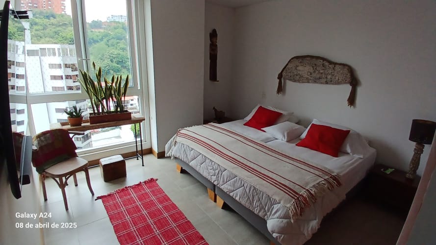 Apartamento de 3 alcobas en venta en Santa Teresita, Cali, 232 m² · foto 11 de 24