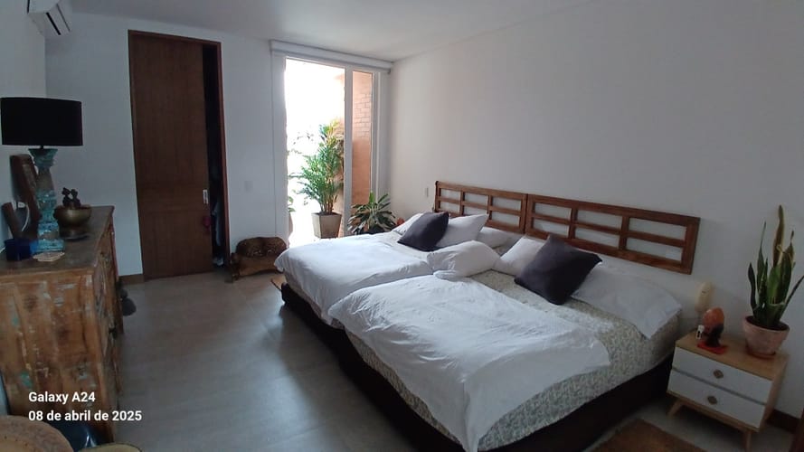 Apartamento de 3 alcobas en venta en Santa Teresita, Cali, 232 m² · foto 13 de 24