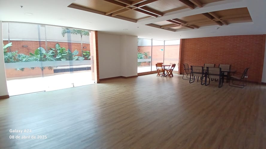 Apartamento de 3 alcobas en venta en Santa Teresita, Cali, 232 m² · foto 21 de 24