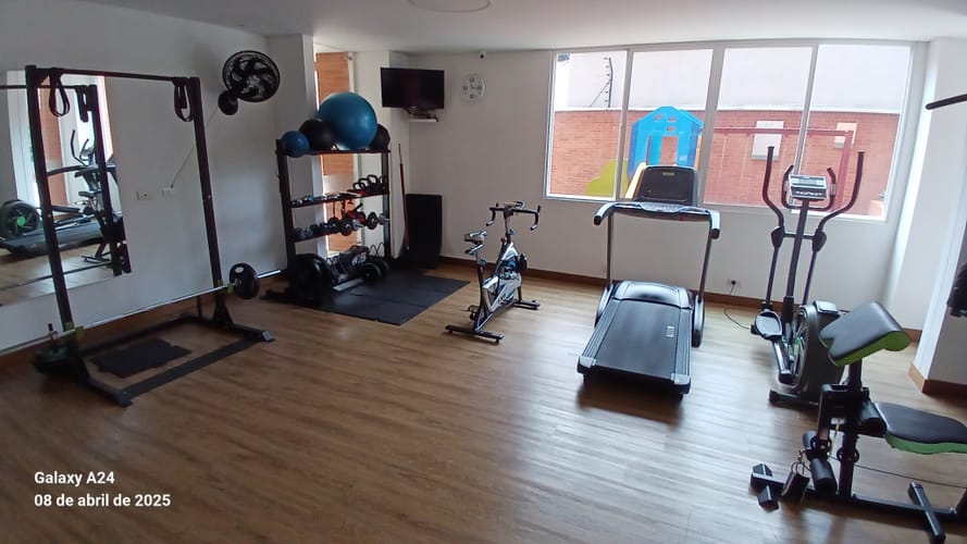 Apartamento de 3 alcobas en venta en Santa Teresita, Cali, 232 m² · foto 22 de 24