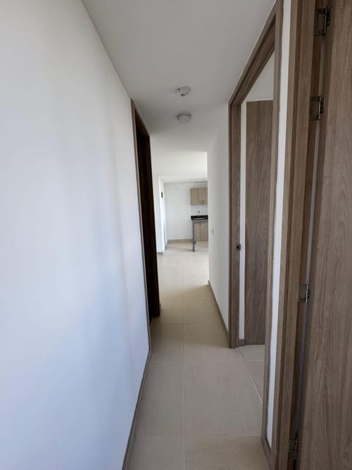 Apartamento de 3 alcobas en venta en El Porvenir, Rionegro, 56 m² · foto 7 de 18