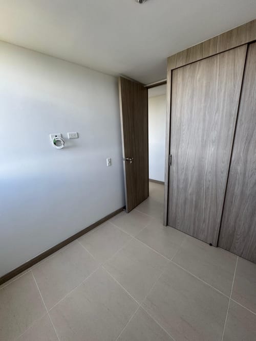 Apartamento de 3 alcobas en venta en El Porvenir, Rionegro, 56 m² · foto 9 de 18