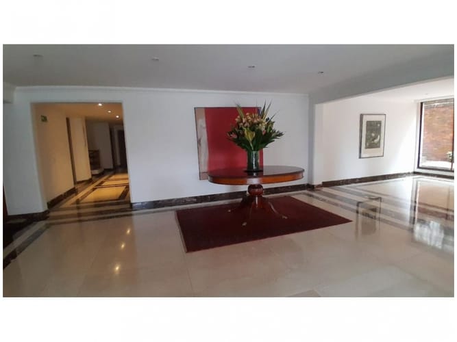 Apartamento en venta en Los Rosales, Bogotá, 252 m² · foto 9 de 9
