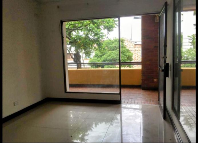 Oficina en venta en Centenario, Cali, 14 m² · foto 11 de 22
