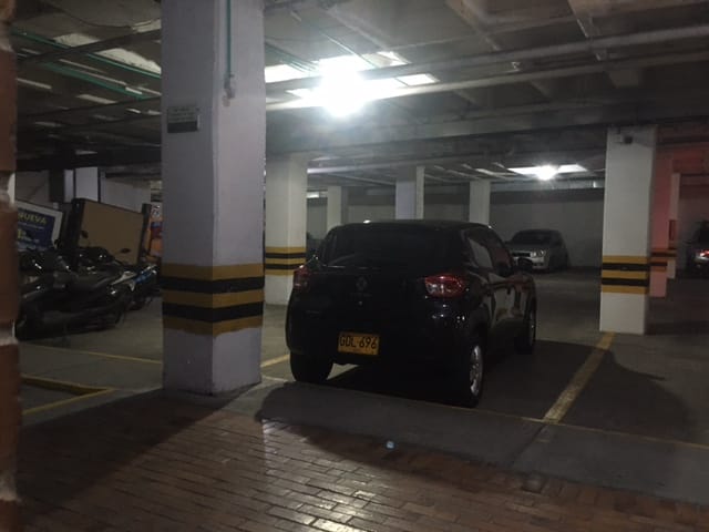 Oficina en venta en Centenario, Cali, 14 m² · foto 20 de 22