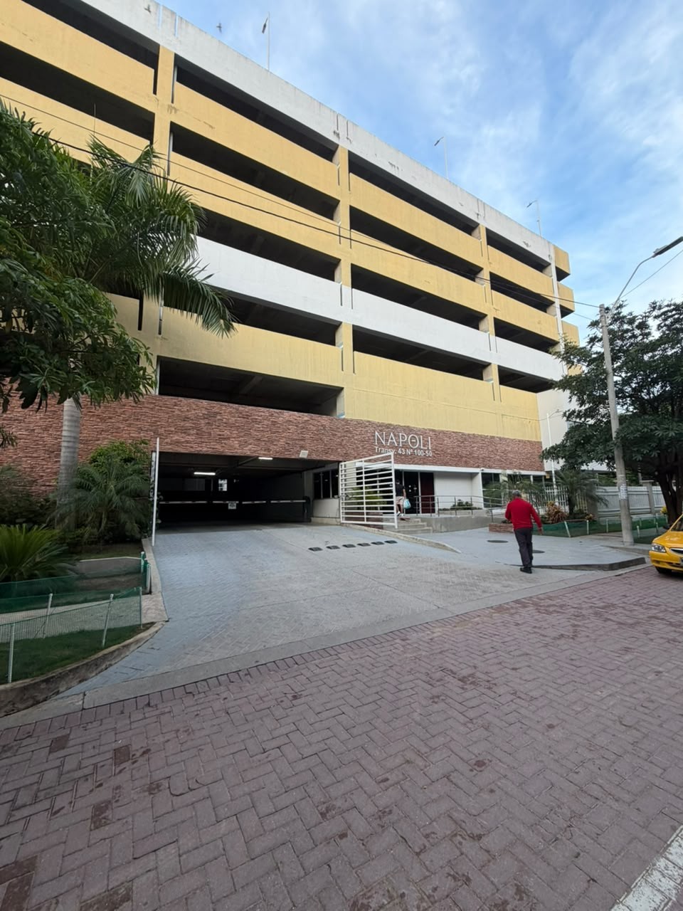 Apartamento en arriendo en Miramar, Barranquilla · foto 2 de 17