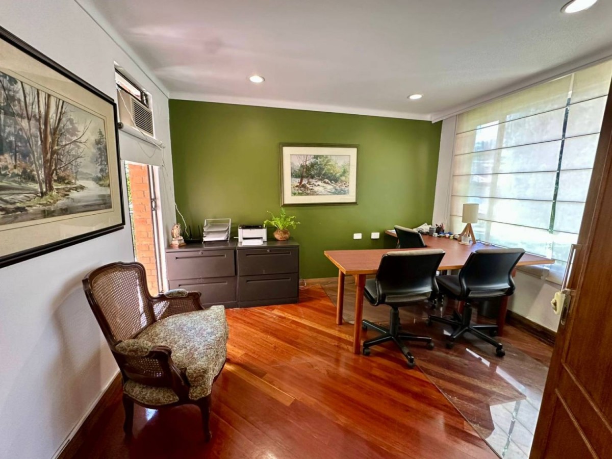 Casa en arriendo en El Poblado, Medellín · foto 7 de 21