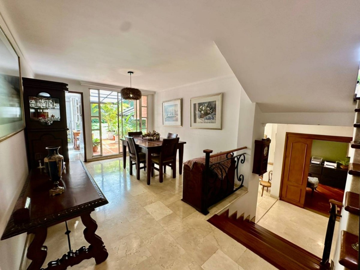 Casa en arriendo en El Poblado, Medellín · foto 15 de 21