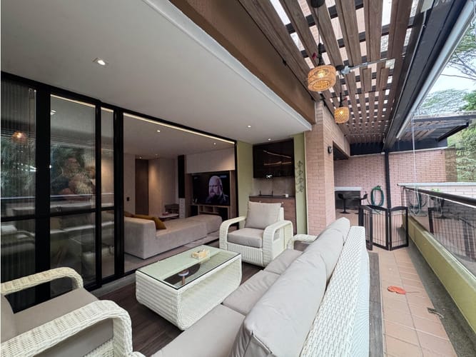 Apartamento de 2 alcobas en venta en Loma De Las Brujas, Envigado, 86 m² · foto 6 de 18