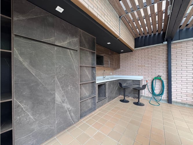 Apartamento de 2 alcobas en venta en Loma De Las Brujas, Envigado, 86 m² · foto 15 de 18