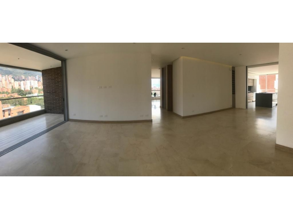 Apartamento en arriendo en La Candelaria, Medellín · foto 3 de 17
