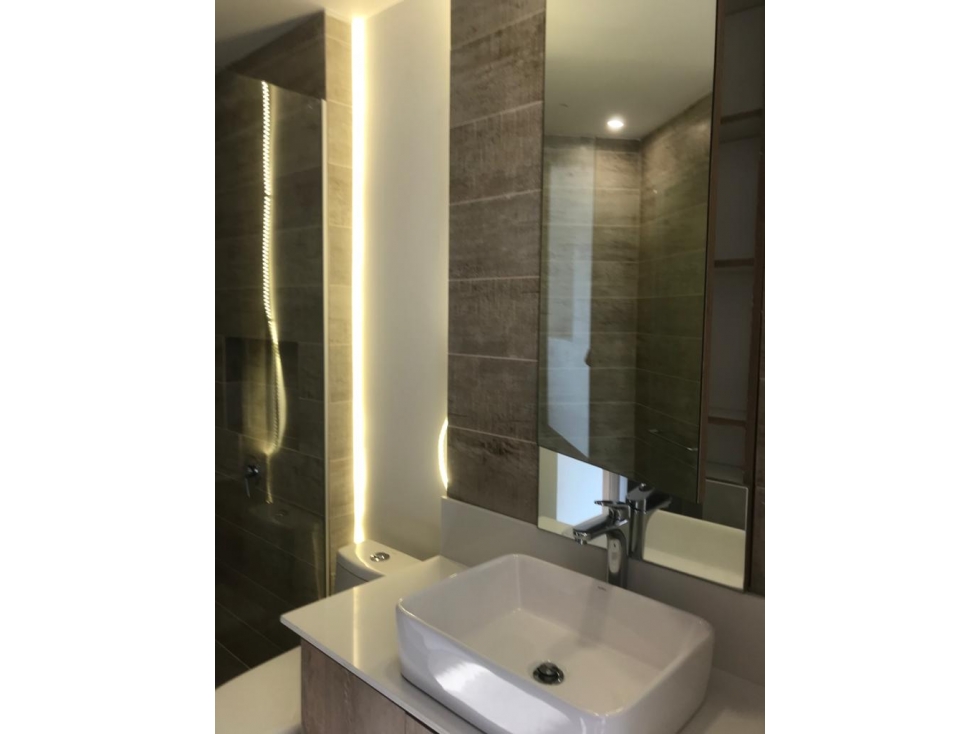 Apartamento en arriendo en La Candelaria, Medellín · foto 10 de 17