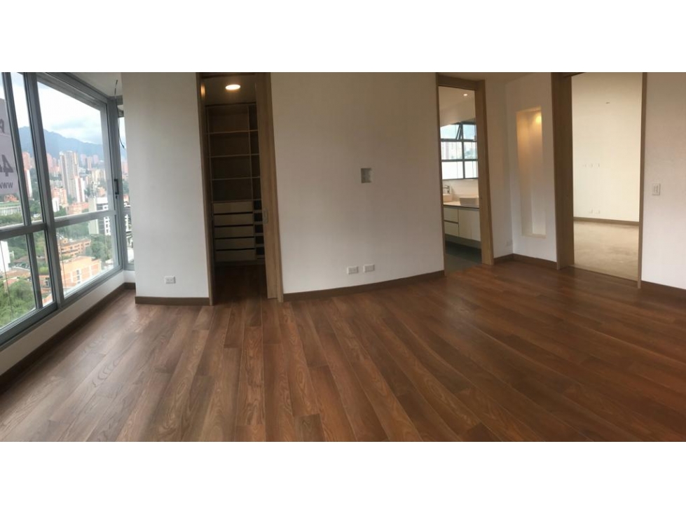 Apartamento en arriendo en La Candelaria, Medellín · foto 11 de 17