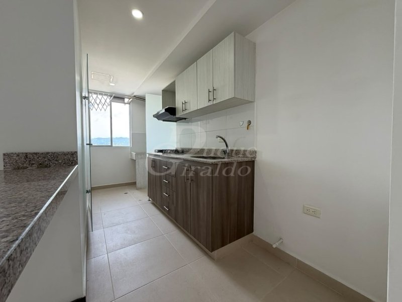Apartamento en arriendo en San Antonio De Pereira, Rionegro · foto 3 de 16