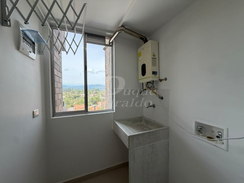Apartamento en arriendo en San Antonio De Pereira, Rionegro · foto 6 de 16
