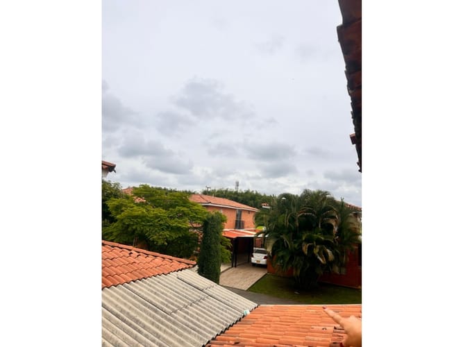 Casa de 3 alcobas en venta en El Castillo, Jamundí, 253 m² · foto 10 de 24