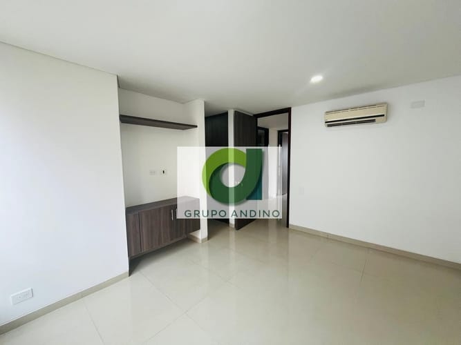 Apartamento de 4 alcobas en arriendo en Cabecera Del Llano, Bucaramanga, 128 m² · foto 12 de 23
