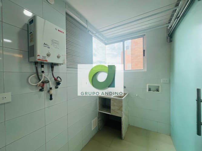 Apartamento de 4 alcobas en arriendo en Cabecera Del Llano, Bucaramanga, 128 m² · foto 23 de 23