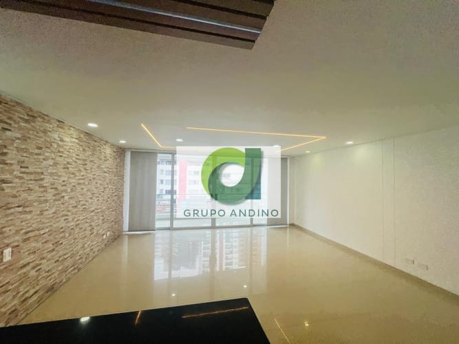 Apartamento de 4 alcobas en arriendo en Cabecera Del Llano, Bucaramanga, 128 m² · foto 4 de 23