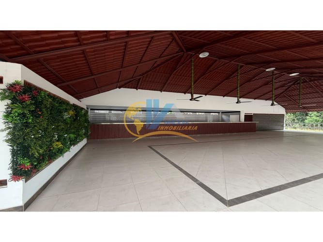 Local en arriendo en Villas De Navarra, Bucaramanga, 250 m² · foto 2 de 18