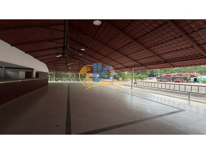 Local en arriendo en Villas De Navarra, Bucaramanga, 250 m² · foto 7 de 18