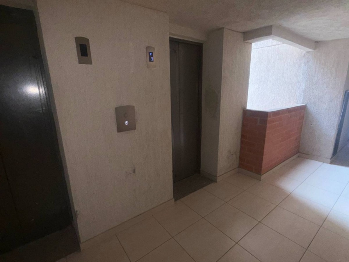 Apartamento en venta en Ricaurte, Bogotá · foto 18 de 22