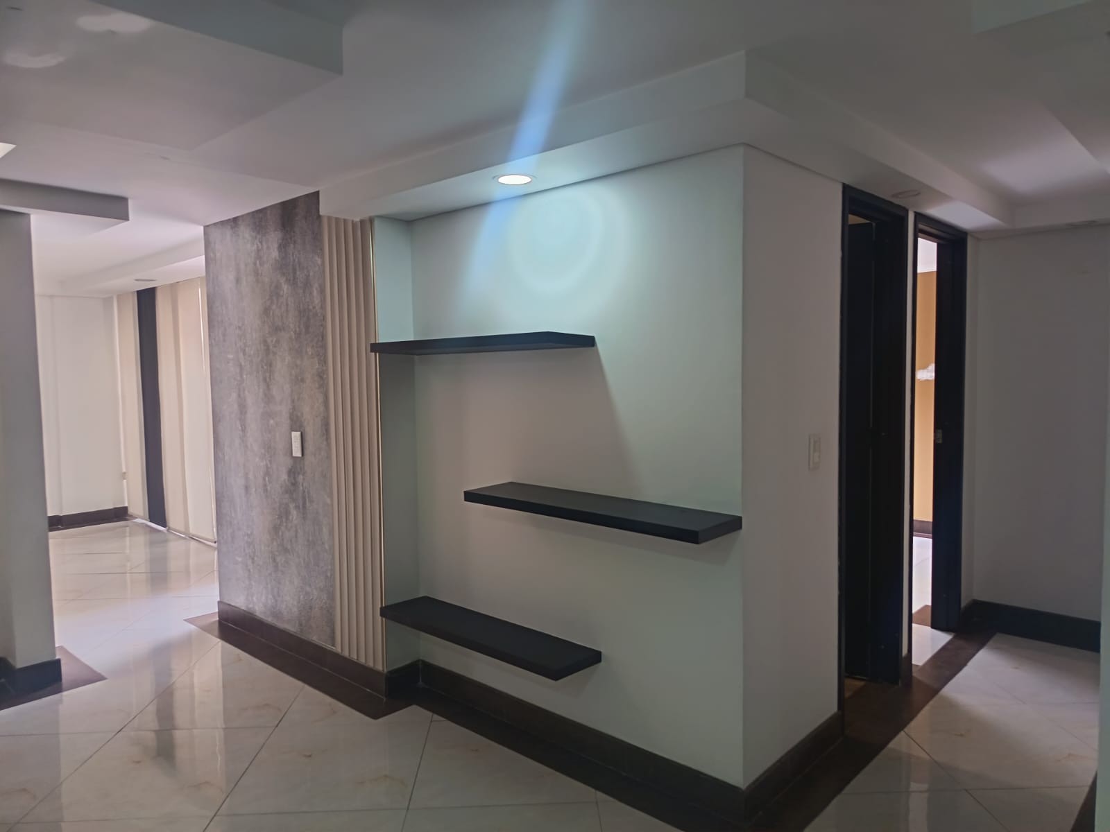 Apartamento en venta en San Antonio Nor - Occidental, Bogotá · foto 4 de 22
