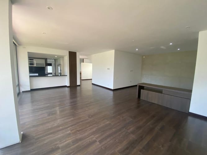 Casa de 3 alcobas en venta en Camino Al Meta, La Calera, 341 m² · foto 13 de 24