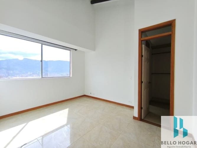 Apartamento de 4 alcobas en venta en La Navarra, Bello, 120 m² · foto 8 de 23
