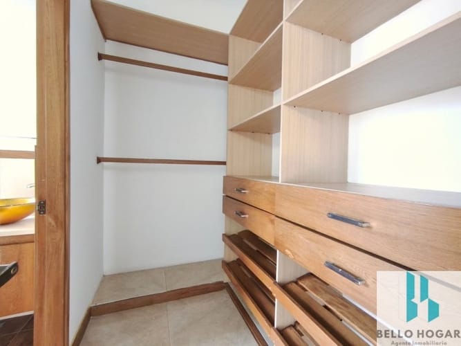 Apartamento de 4 alcobas en venta en La Navarra, Bello, 120 m² · foto 13 de 23