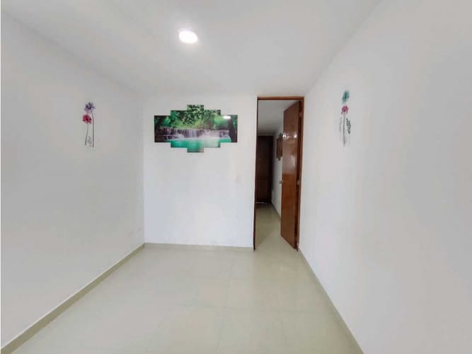 Apartaestudio en venta en La Candelaria, Medellín, 32 m² · foto 5 de 8